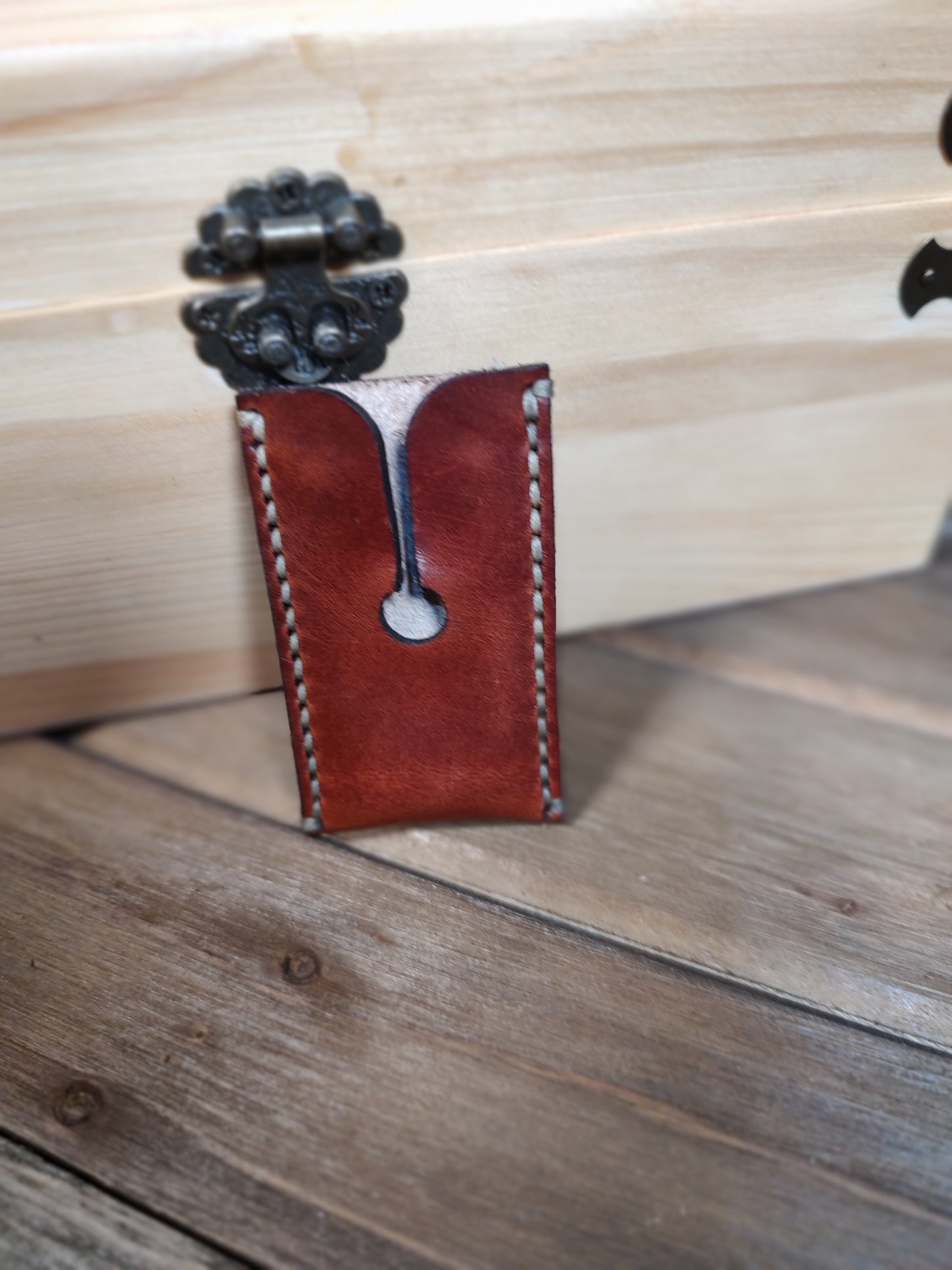 Woodsman Safety Razor Cover