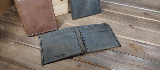 Woodsman Wallet, Bifold Card Wallet (#1)